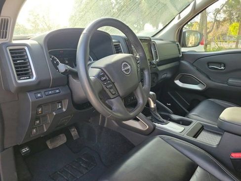 Certified 2024 Nissan Frontier SL w/ Technology Package image 23