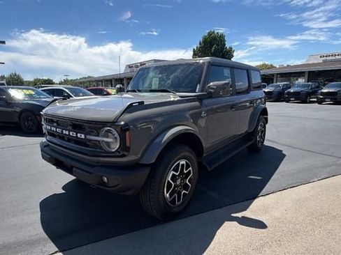 New 2026 Ford Bronco Outer Banks AWD/4WD image 1