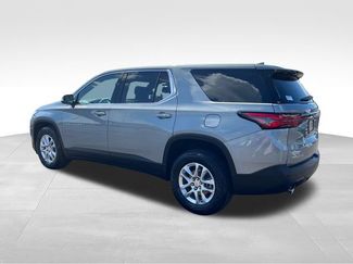 Used 2023 Chevrolet Traverse LS w/ Safety Package FWD video 3
