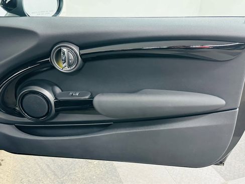 Used 2020 MINI Cooper S image 23