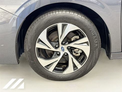 Used 2025 Subaru Legacy Premium AWD/4WD image 31