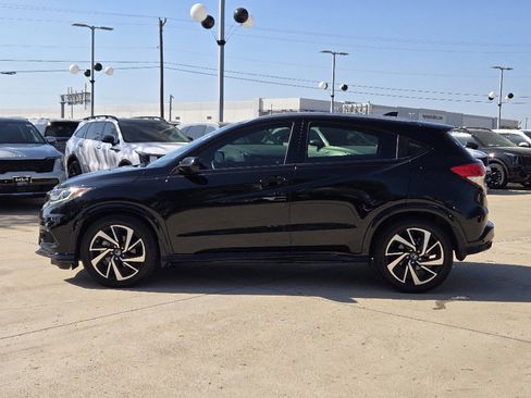 Used 2019 Honda HR-V Sport image 12