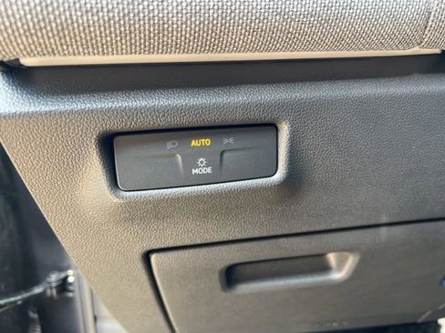 New 2026 Volkswagen Tiguan S image 13