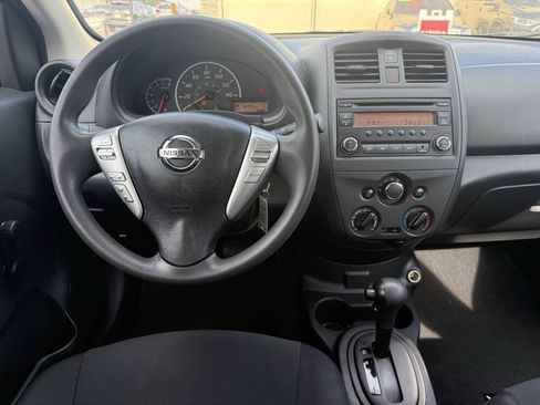 Used 2018 Nissan Versa S Plus FWD image 14