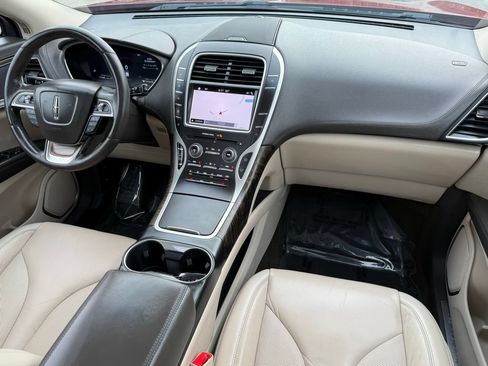 Used 2019 Lincoln Nautilus Select FWD image 33
