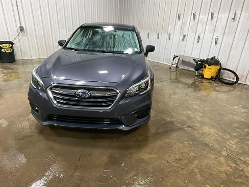 Used 2019 Subaru Legacy 2.5i Premium w/ Popular Package #2A image 1