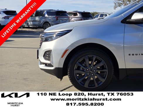 Used 2022 Chevrolet Equinox RS w/ RS Leather Package image 14