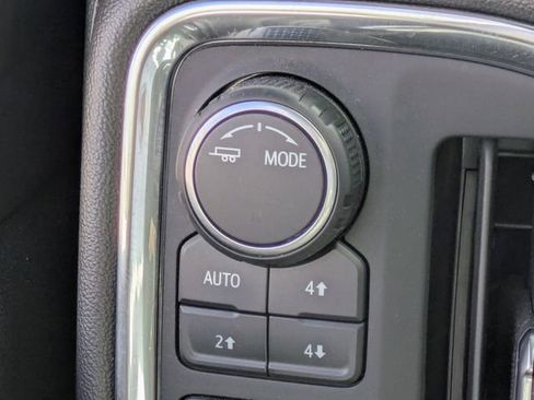 Used 2023 Chevrolet Silverado 2500 LTZ w/ LTZ Convenience Package image 27