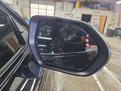 Used 2023 Toyota Camry SE image 32