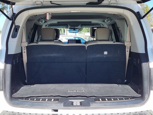 Used 2021 Nissan Armada Platinum w/ Captain's Chairs Package image 9
