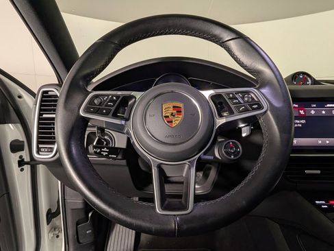 Certified 2023 Porsche Cayenne Platinum Edition AWD/4WD image 31