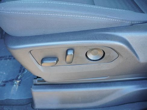 Certified 2025 Chevrolet Silverado 2500 LT w/ Convenience Package image 20