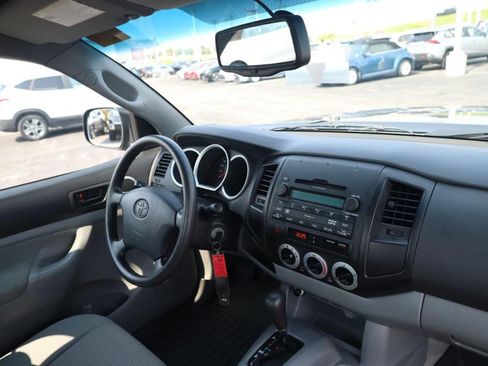 Used 2009 Toyota Tacoma 2WD Regular Cab image 16