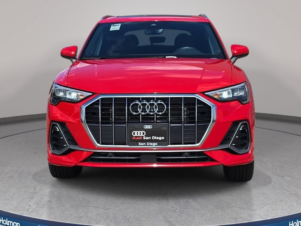 Used 2022 Audi Q3 2.0T Premium AWD/4WD image 3