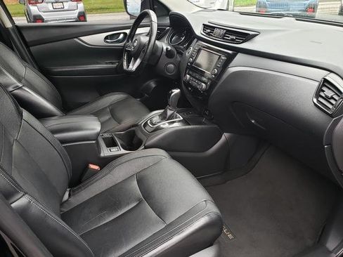 Used 2020 Nissan Rogue Sport SL AWD/4WD image 16