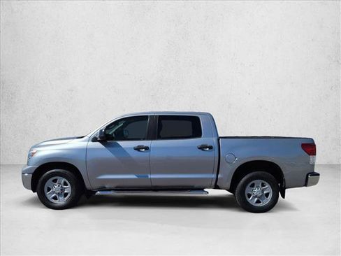 Used 2013 Toyota Tundra 2WD CrewMax w/ Tow Pkg image 9