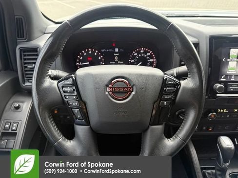Used 2022 Nissan Frontier PRO-4X w/ Pro-4X Premium Package AWD/4WD image 23
