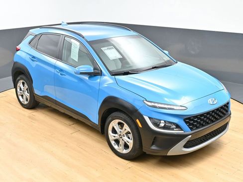 Used 2023 Hyundai Kona SEL AWD/4WD image 40