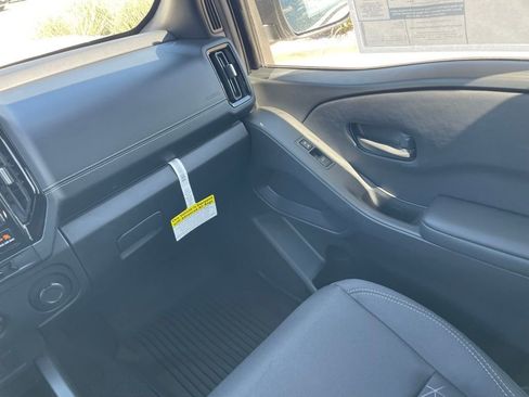 New 2026 Nissan Frontier SV w/ Tow Package image 16