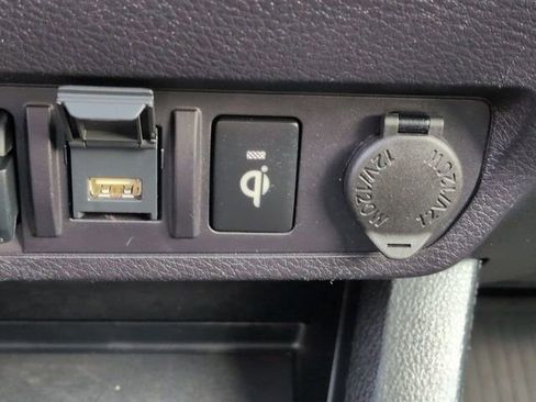 Used 2021 Toyota Tacoma TRD Off-Road w/ TRD Premium Off Road Package image 30