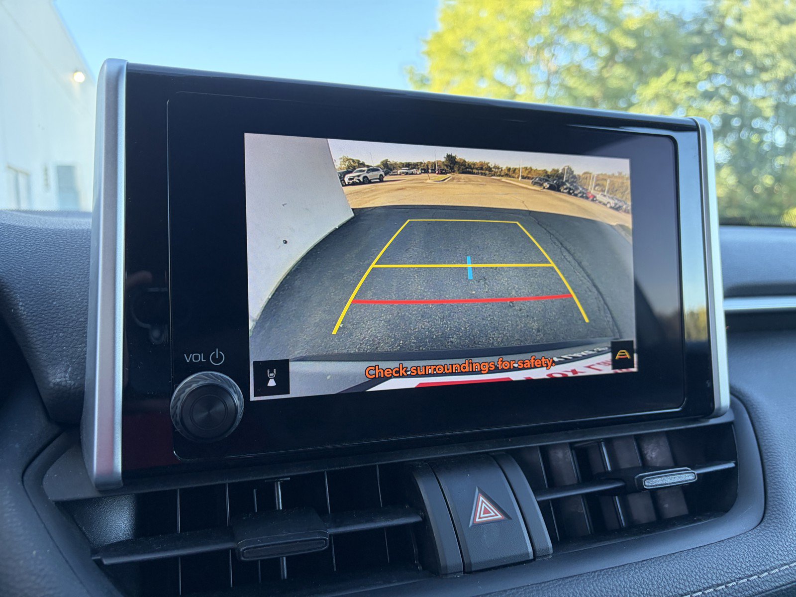 Used 2024 Toyota RAV4 XLE AWD/4WD image 18
