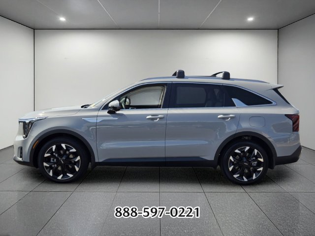 Used 2025 Kia Sorento SX FWD image 2