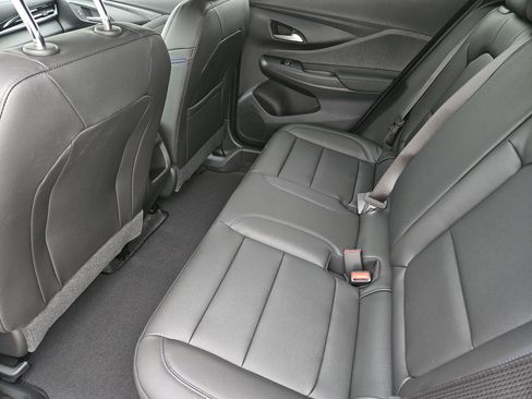 New 2026 Buick Envista Sport Touring image 19