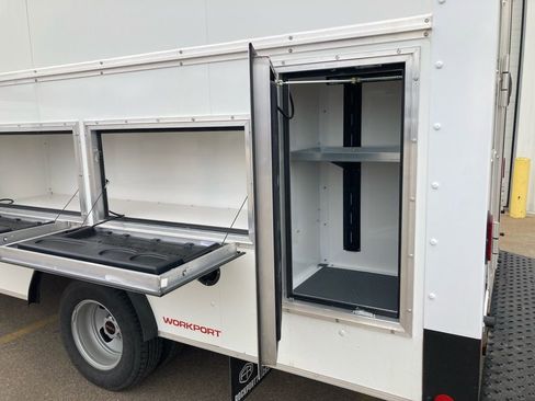 New 2026 GMC Savana 4500 w/ Driver Convenience Package image 16