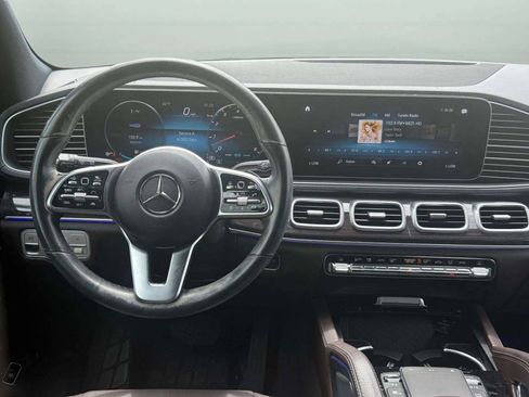 Used 2023 Mercedes-Benz GLS 450 4MATIC image 33