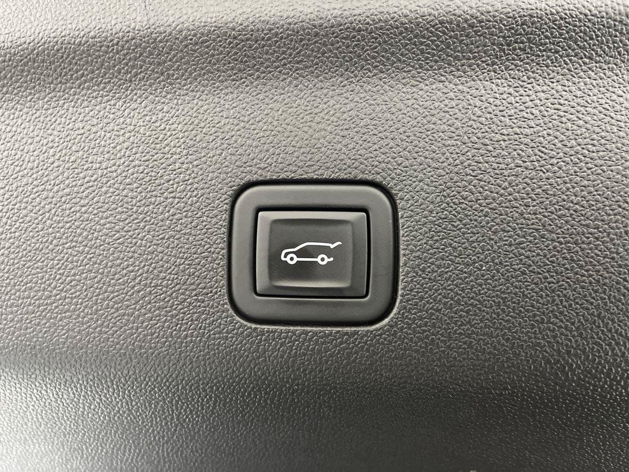 Certified 2024 Chevrolet Tahoe Premier AWD/4WD image 33