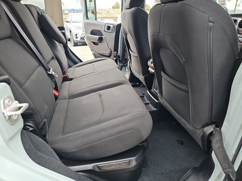 Used 2023 Jeep Wrangler Unlimited w/ Cold Weather Group image 11