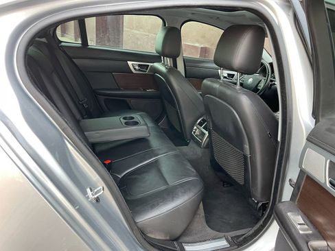 Used 2013 Jaguar XF 3.0 image 34