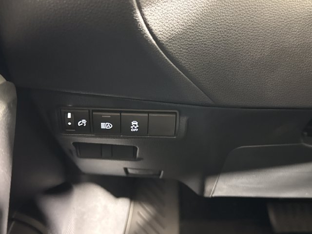 New 2026 Toyota Corolla Cross LE w/ Cold Weather Package AWD/4WD image 29