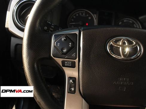 Used 2021 Toyota Tacoma SR5 AWD/4WD image 25