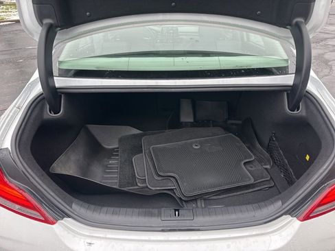 Used 2020 Genesis G70 2.0T image 33