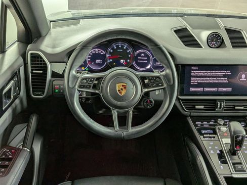 Certified 2023 Porsche Cayenne Platinum Edition AWD/4WD image 15