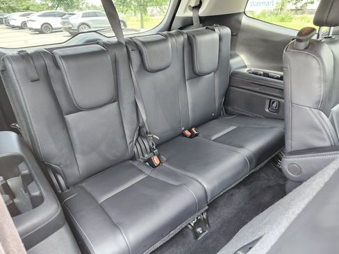 Used 2022 Subaru Ascent Limited AWD/4WD image 20