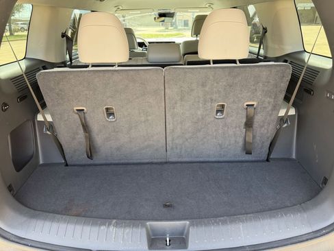 Used 2025 Hyundai Santa Fe SEL image 34