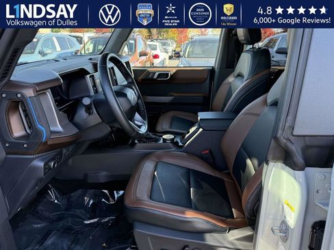 Used 2022 Ford Bronco Outer Banks image 10