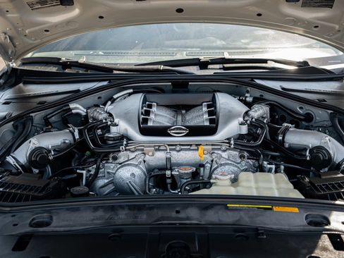 Used 2009 Nissan GT-R Premium AWD/4WD image 39