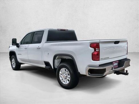 Used 2021 Chevrolet Silverado 2500 LT w/ Z71 Off-Road Package image 7