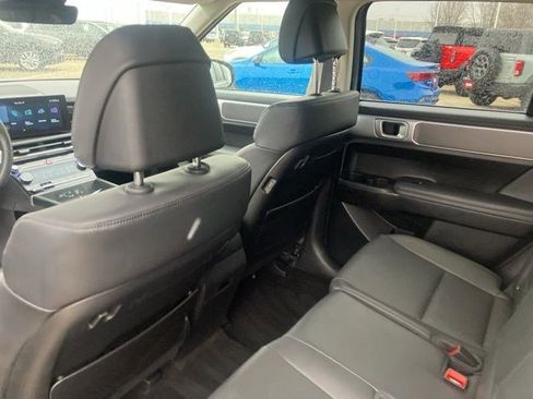Used 2025 Hyundai Santa Fe SEL image 22