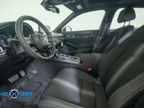 Used 2026 Honda Civic Sport image 11