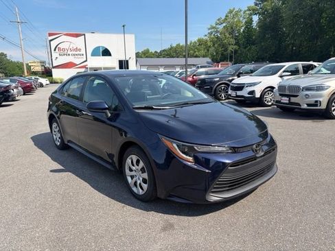 Used 2024 Toyota Corolla LE FWD image 20