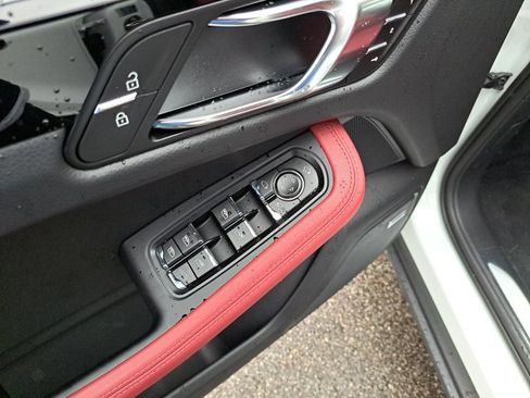 Used 2026 Porsche Macan S image 26