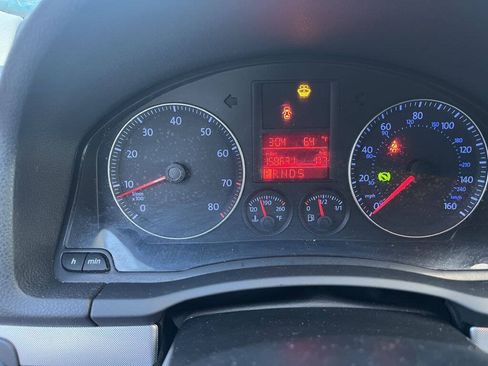 Used 2009 Volkswagen Jetta SEL FWD image 13