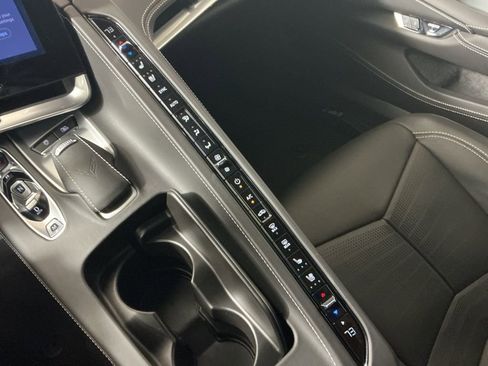 Used 2024 Chevrolet Corvette Stingray Premium Cpe image 14