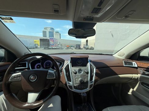 Used 2012 Cadillac SRX Luxury FWD image 21