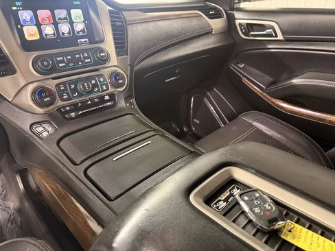 Used 2019 GMC Yukon XL Denali w/ Denali Ultimate Package image 25