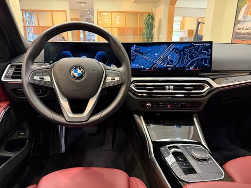 Used 2024 BMW 330i Sedan w/ Convenience Package RWD image 13